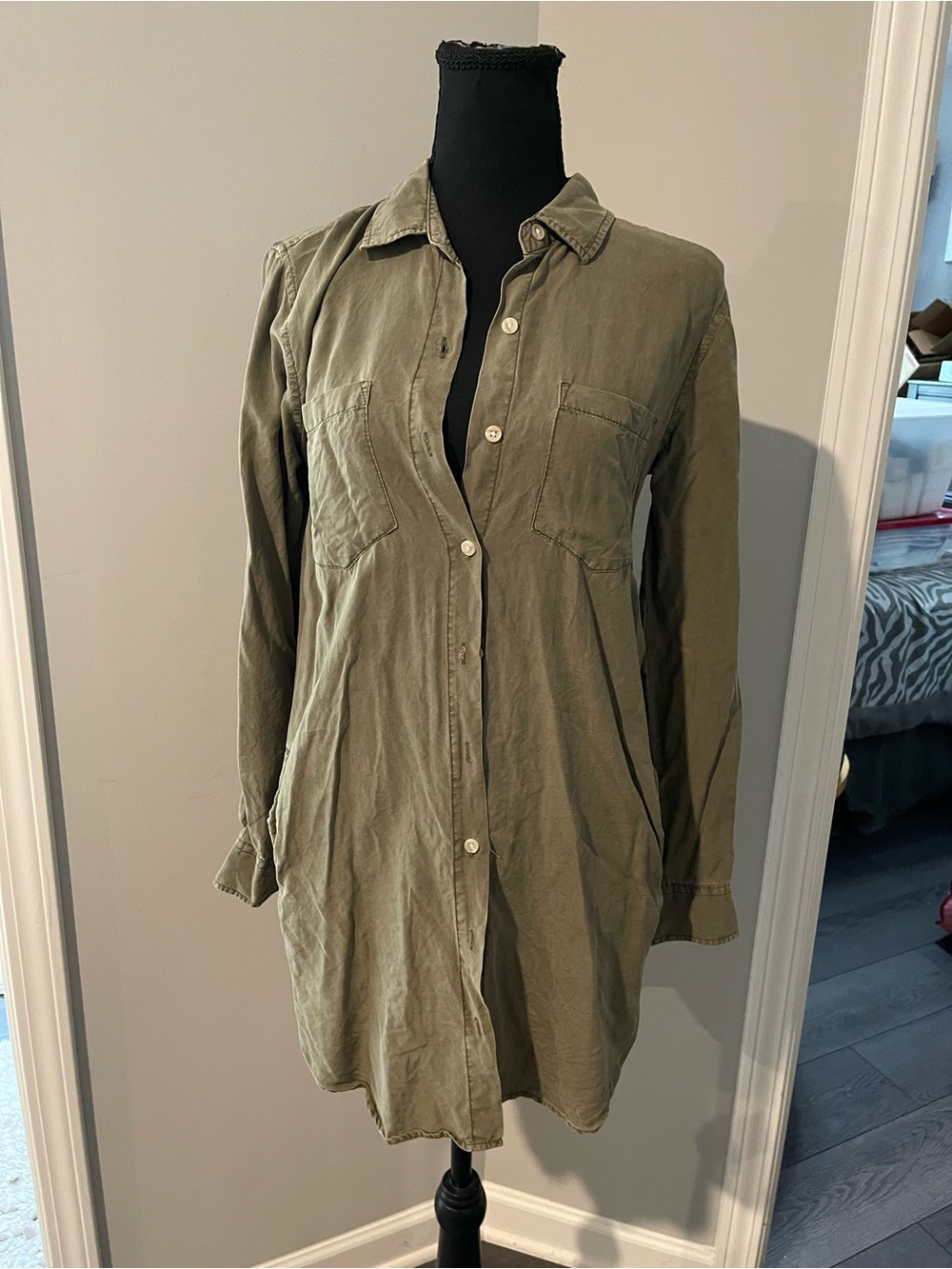 Thread & Supply Olive Green Long-Sleeve Button-Down Shirt Dress